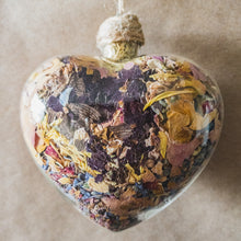 Load image into Gallery viewer, Large (3.5 inches wide by 4 inches tall) glass heart filled with dark purple orchids, lavender, pink rose petals and rosebuds.
